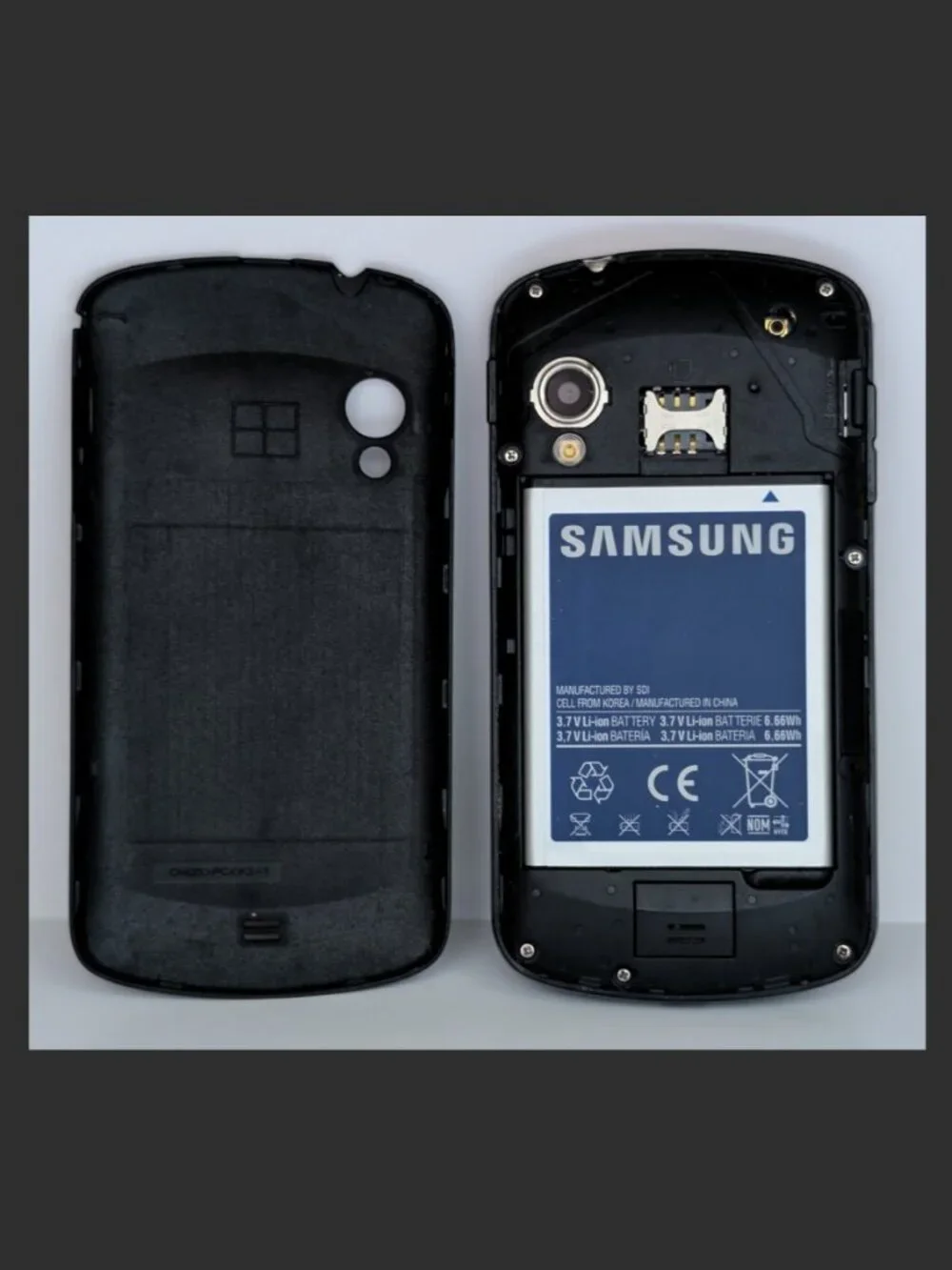 Samsung Galaxy Stratosphere SCH-I405 (Verizon) QWERTY Keyboard Slider Phone 4GB